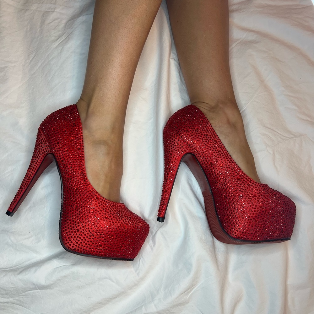 👠👠 There’s no place like Home!